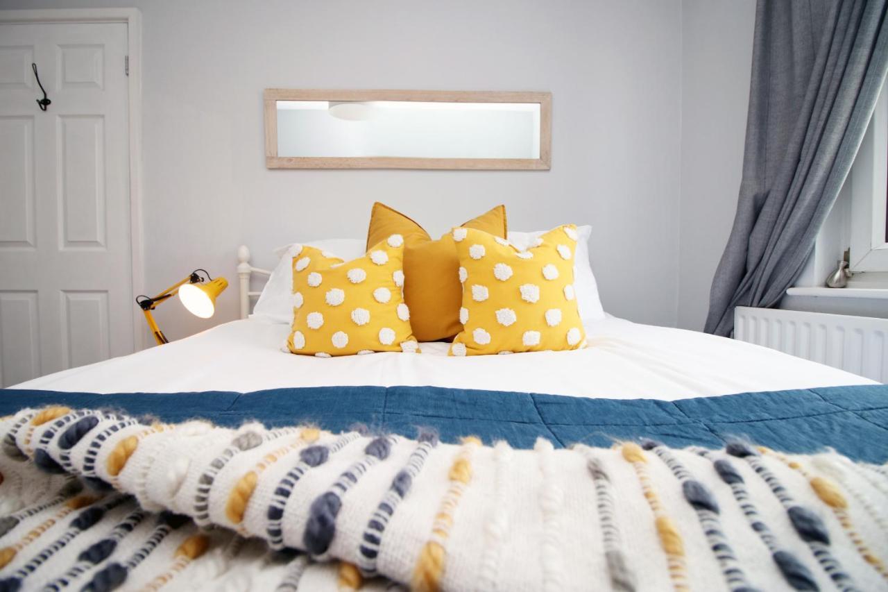 K Suites - Selkirk Street Челтнъм Екстериор снимка
